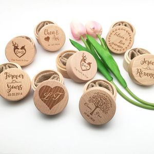 Boîte à alliances en bois massif gravée au laser avec logo personnalisé, style rustique, pour Monsieur et Madame, boîte à souvenirs, boîte à alliances de fiançailles - Product Image 3