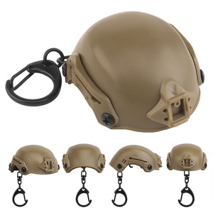 Accessoires de personnalité tactique rapide créatif petit cadeau casque modèle métal bière porte-clés ouvre-bouteille - Product Image 6