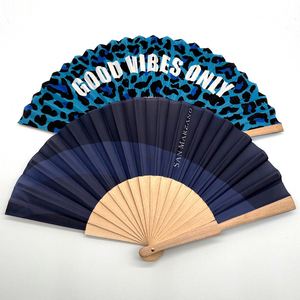 Abanico de Mano de Bambú con Impresión Personalizada, Abanico Plegable de Madera Rojo para Decoración, Precio de Fábrica, para Bodas - Product Image 2