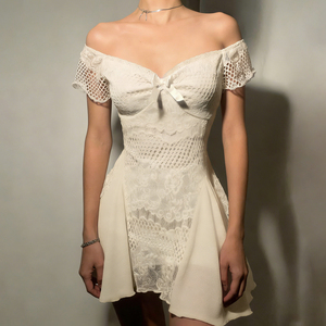 Robe mini chic sans col à bordure en dentelle, imprimé numérique uni, coupe trapèze évasée, flatteuse pour la silhouette, pour femme, idéale pour les soirées - Product Image 3