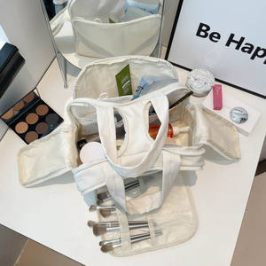 חם מכירה ניידת רב תכליתית תיק איפור קיבולת גדולה עם 4 תאים רוכסן גדול עם 4 תאים רוכסן גדול לנשים - Product Image 6