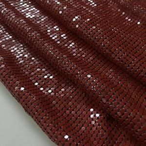 <span class=keywords><strong>3mm</strong></span> מתכת רשת בד אדום שרשרת דואר רשת עבור בגדים - Product Image 1