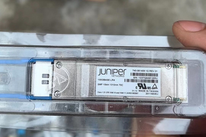 Module émetteur-récepteur Juniper 740-061409 JNP-QSFP-100G-LR4 QSFP28 100GBASE-LR4 pour commutateur QFX5110 740-061409 Juniper 740 - Product Image 4