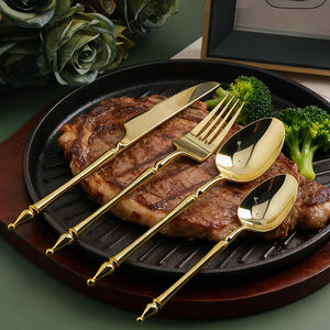 Juego de Cubiertos Desechables de Plástico PS Dorado de 3 Piezas, Cuchillo, Tenedor y Cuchara <span class=keywords><strong>para</strong></span> Banquetes, Eventos, Bodas, Fiestas y Hostelería - Product Image 4