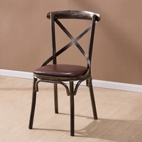 Chaise d'hôtel bon marché Vente en gros Empilable au design vintage Salle à manger de mariage à dossier croisé pour banquet événement en bois