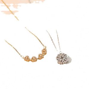 <span class=keywords><strong>Collana</strong></span> con Ciondolo a Forma di Cuore Magnetico Pieghevole con Zirconi e <span class=keywords><strong>Quadrifoglio</strong></span> in Acciaio Inossidabile, Gioielli alla Moda - Product Image 5