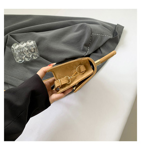 Sac carré en cuir PU pour femme, style minimaliste français, avec poignée supérieure, pour le quotidien, les voyages et les tenues décontractées, sac à bandoulière, vente en gros - Product Image 6