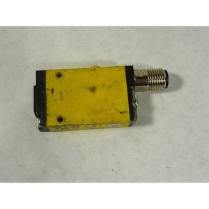 Banner Mini Beam Photoelectric <b>Diffuse</b> Sensor 24-240VAC SM2A312DBZQD - Product Image 1