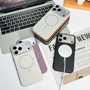 Funda con Textura de Lichi para Teléfono con Botones Individuales y Forro de Terciopelo, Funda Magnética de TPU Suave de Lujo para <span class=keywords><strong>iPhone</strong></span> - Product Image 3