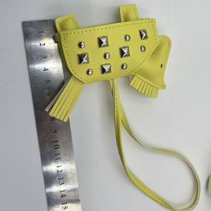 Nouveau sac Warhorse à rivets en stock, porte-clés pendentif 413 Pony, porte-clés tendance - Product Image 3