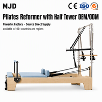 Machine de Pilates Reformer en bois d'érable MJD-W23A avec demi-tournebrise pour studio commercial, salle de sport à domicile et entraînement de fitness professionnel