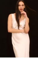 Robe longue en satin d'acétate blanc haut de gamme avec empiècements en dentelle, sexy, coupe ajustée, dos nu, pour vacances à la plage, vente en gros de vêtements pour femmes