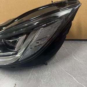 Feux avant pour phares gauche et droit du I-PACE 2020 - Product Image 3