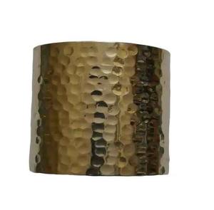 Bracelet en résine personnalisé martelé, réglable, écologique, fait main, design traditionnel et tendance - Product Image 4