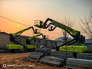Nouveau type de camion nacelle articulée avec bras élévateur, hauteur de travail 22,95 m, capacité de charge 300/454 kg, moteur électrique, lampadaire - Product Image 4