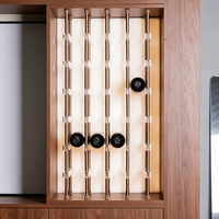 Étagère à vin verticale en aluminium et acrylique avec éclairage LED