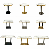 Table de salle à manger en pierre frittée marbrée pour restaurant commercial, bord en alliage d'aluminium doré pour projet hôtelier