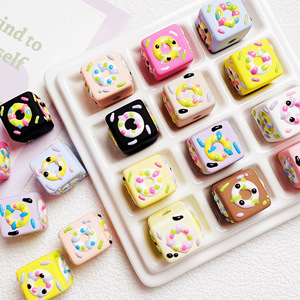 แฟชั่นการ์ตูนน่ารักอะคริลิคมือวาดลูกปัดพวงกุญแจโทรศัพท์มือถือ DIY เครื่องประดับเป็นรูตรง - Product Image 1