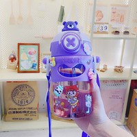 680ML mignon dessin animé gobelets en plastique avec autocollant de dessin animé tasse en plastique avec couvercle et paille Portable Sport de plein air bouteille d'eau en plastique