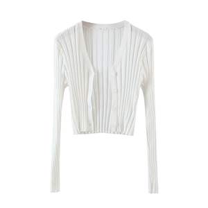 เสื้อคลุมกันแดดไซส์ใหญ่ คอวี ผ้าไหมน้ำแข็ง ยืดหยุ่นได้ ชุดลำลองสำหรับผู้หญิง สีขาวและสีดำ N8439 - Product Image 3