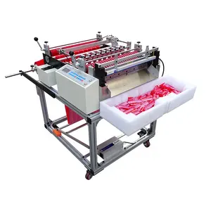 Hoge Kwaliteit 700Mm Niet-Geweven Stof Roll To Sheet Snijmachine Pp Pet Pvc Plastic Folie Snijmachine