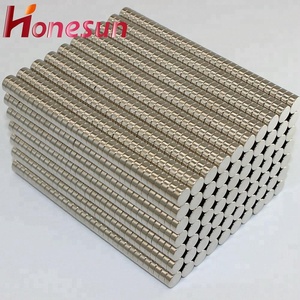 Magnete Industriale Ndfeb Super Potente <span class=keywords><strong>Molto</strong></span> Popolare con Resistenza alle Alte Temperature 200°C e Forme Personalizzabili in Vendita - Product Image 4