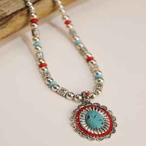 Collier ethnique vintage perlé coloré turquoise - Pendentif rétro en alliage lune et étoile - Bijoux créatifs célestes pour couple - Product Image 5