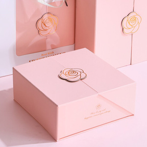 Custom Logo Luxury Eco Friendly Art Paper Magnetic Flap Lid Box Packaging Gift Box with Inserts - Product Image 2