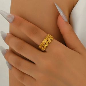 Bagues fines plaquées or 18 carats avec soudure laser, vente en gros directe d'usine, multi-qualités supérieures, pour l'exportation - Product Image 2