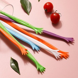 Bâtonnets <span class=keywords><strong>en</strong></span> plastique <span class=keywords><strong>en</strong></span> forme de main, bâtonnets d'agitation allongés, bâtonnets d'agitation <span class=keywords><strong>en</strong></span> plastique pour jus et boissons, 5 pièces - Product Image 2