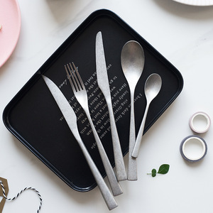 Juego de cubiertos de acero inoxidable con acabado dorado tipo copo de nieve, juego de cuchillo, tenedor y cuchara de lujo retro para uso en el hogar, hoteles y restaurantes. - Product Image 4