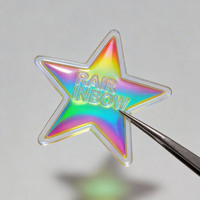 Étiquette de vêtement personnalisée en gros, en TPU gaufré 3D, lavable, dégradé arc-en-ciel, brillant, avec logo personnalisé et bordure transparente