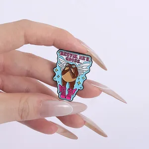 Broches de esmalte creativos de rana con alas de hada, personalizados para mejores amigos, insignias divertidas para ropa, regalos de joyería para amigos - Product Image 3