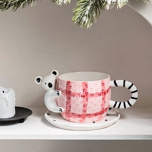 Vente en gros de tasses à café en céramique 3D Koala, tasse à café et soucoupe mignonnes en forme de lapin, ensemble de tasses à thé personnalisées - Product Image 2