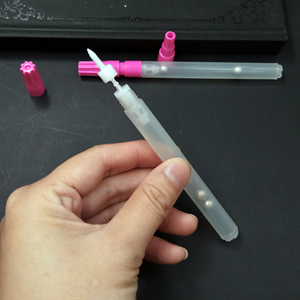 <span class=keywords><strong>Tableau</strong></span> <span class=keywords><strong>blanc</strong></span> et <span class=keywords><strong>marqueur</strong></span> à craie en plastique <span class=keywords><strong>rechargeable</strong></span> vide avec encre permanente <span class=keywords><strong>marqueur</strong></span> acrylique <span class=keywords><strong>marqueur</strong></span> pour <span class=keywords><strong>tableau</strong></span> <span class=keywords><strong>blanc</strong></span> de couleur blanche - Product Image 5