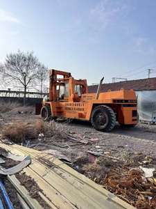 Montacargas Pesado Komatsu FD400 Original de Japón, 40 Toneladas, Camión de Elevación de Contenedores y Puertos Komatsu FD400 en el Puerto de Shanghái - Product Image 3