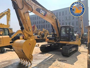 รถขุดตีนตะขาบ CAT 320D สภาพดี ใช้งานได้ปกติ พร้อมบุ้งขุด  เครื่องจักรก่อสร้างมือสอง - Product Image 6