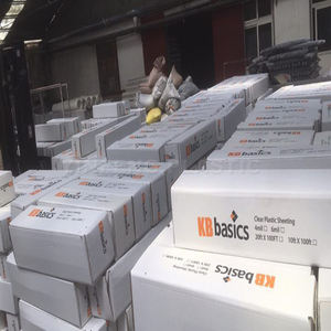 Rollo de lámina de plástico LDPE transparente resistente de 6mil, rollo de lámina de polietileno negro, película de construcción PE de calibre 1000 - Product Image 3