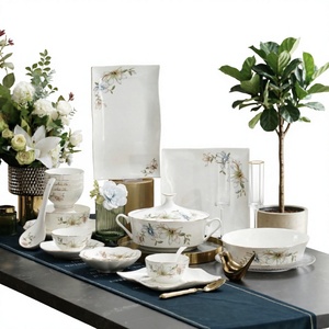 HIHUI Nuevo Juego de Vajilla de Porcelana China Estilo Pekín, Ligero, con Patrón Escénico, Acabado Esmaltado, Apto para Camping y Lavavajillas - Product Image 2
