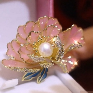 Broche de Flor de Peonía Esmaltada con Perlas y Baño de Oro, Estilo Chino, Accesorios de Vestir para Boda con Hebilla, para Mujer - Product Image 2