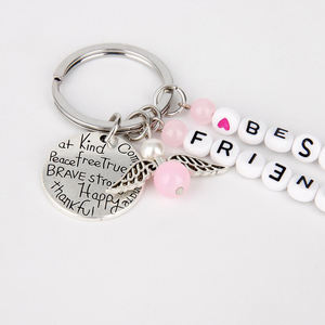 Llavero de Letras de Plástico, Colgante de Metal, Logotipo Personalizado, Cuentas de Alfabeto, Llavero de Aleación de Zinc, Llavero de Letras de Plástico Barato - Product Image 4