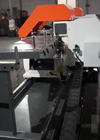 Scie à bras oscillant double tête CNC Ouxin OX-550 pour profilés aluminium et PVC, contrôle automatique PLC 45-90, 2.2KW*2, pour fenêtres