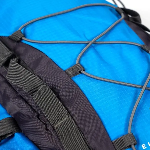 Sacs de randonnée en nylon léger et performant Sac à dos personnalisé pour sport de plein air escalade camping sac à dos de randonnée