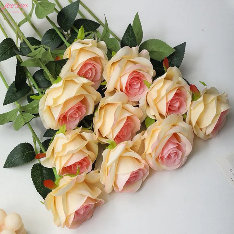 Vente en gros 2024 Amazon Hot Sell Bouquets de roses de luxe Artificielle Éternelle Fleur Lâche Intérieur Maison DIY Autres Décorations de fleurs.