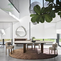 Chaise de salle à manger minimaliste moderne italienne JP Wholesale, confortable, avec dossier incurvé en tissu et pieds en bois à transfert thermique