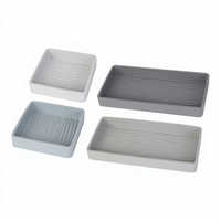 Accessoires de cuisine Maisons : Ensemble de 4 ustensiles de cuisson antiadhésifs en silicone avec séparateurs pour plaques de cuisson, compatibles lave-vaisselle et four