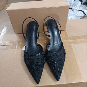 Nuevos tacones altos de punta de malla puntiaguda para mujer, <span class=keywords><strong>sandalias</strong></span> de una pieza versátiles de estilo fragante <span class=keywords><strong>pequeño</strong></span> de encaje para mujer - Product Image 1