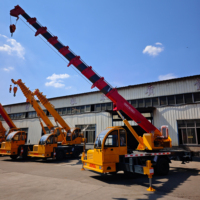 Grue de camion autoportée de 8 tonnes, certifiée CE, personnalisable, fabriquée en usine, pour la construction, le levage et la manutention de marchandises en entrepôt