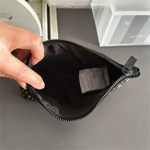 Bolsas de maquillaje de terciopelo de algodón de alta calidad personalizables del fabricante de Shenzhen con cierre de cremallera impreso con logotipo personalizado marca registrada - Product Image 5