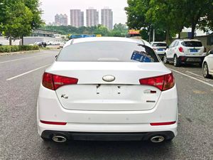 Kia K5 2.0L 6AT berline d'occasion 2012 – Voiture coréenne élégante de taille moyenne, berline d'occasion abordable pour l'exportation - Product Image 5